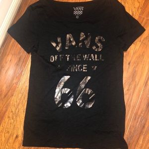 vans black tee